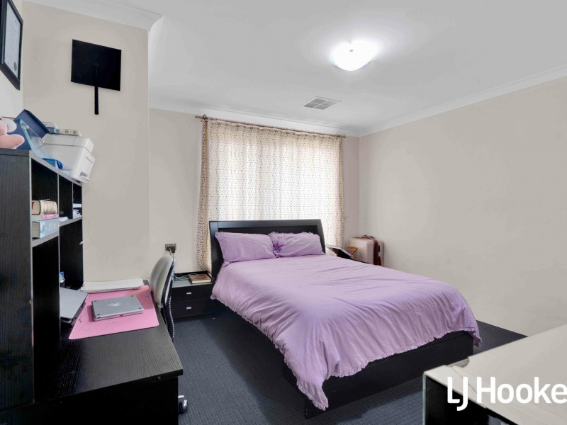 2 Hebrides Drive, Seville Grove WA 6112