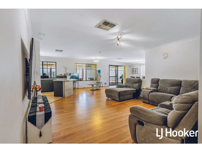 26 Burbank Street, Canning Vale WA 6155