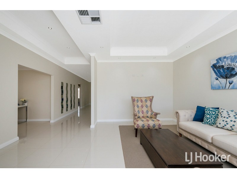 36 Pentecost Loop, Southern River WA 6110