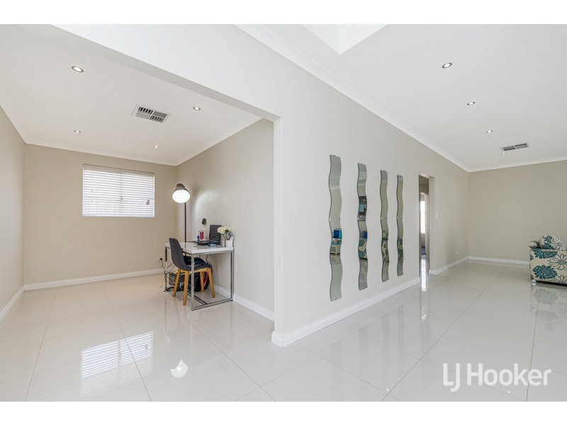 36 Pentecost Loop, Southern River WA 6110