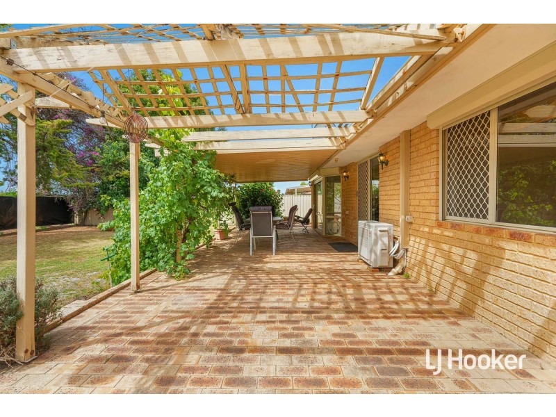 27 Nyandi Court, Thornlie WA 6108