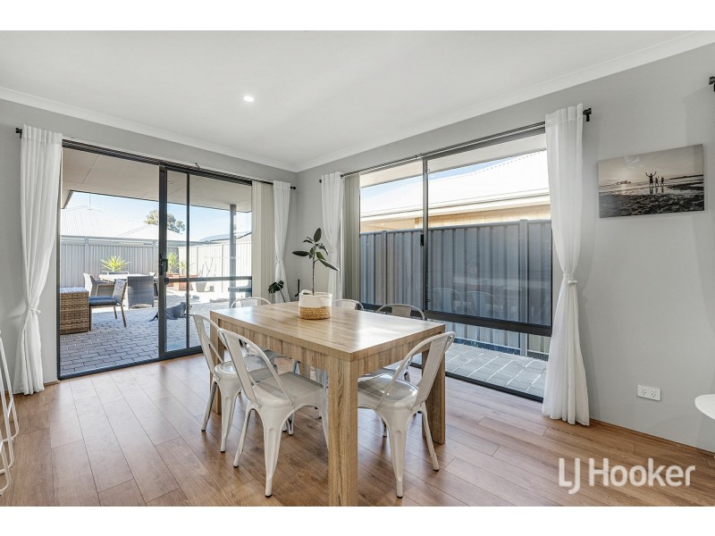 12 Paignton Avenue, Wellard WA 6170