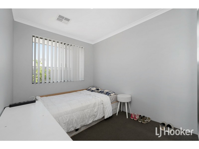 12 Paignton Avenue, Wellard WA 6170