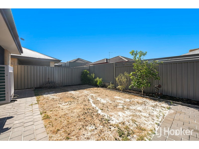 12 Paignton Avenue, Wellard WA 6170