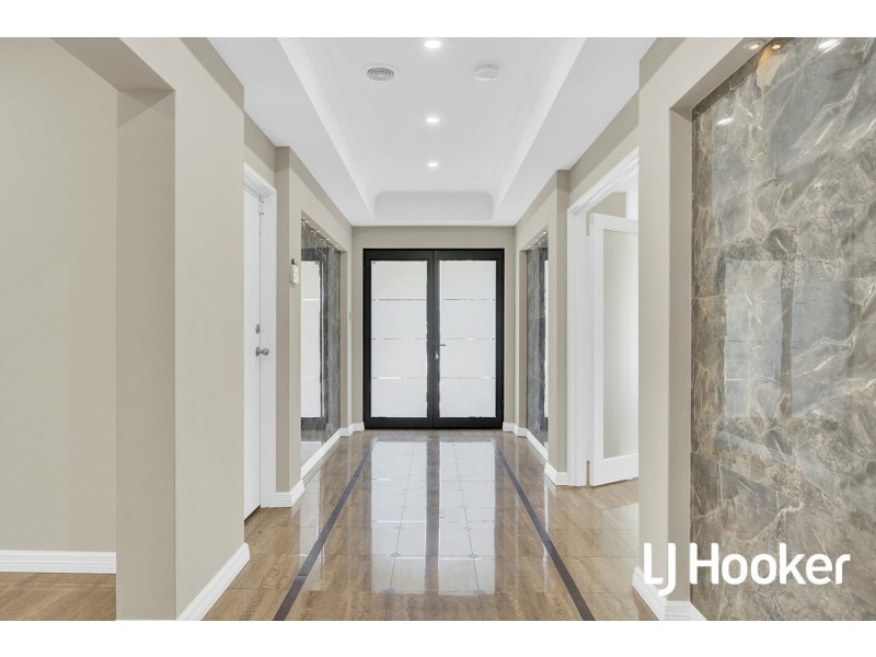 31 Sandmartin Drive, Southern River WA 6110