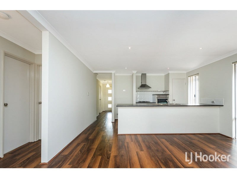 31 Rosinski Circle, Tapping WA 6065