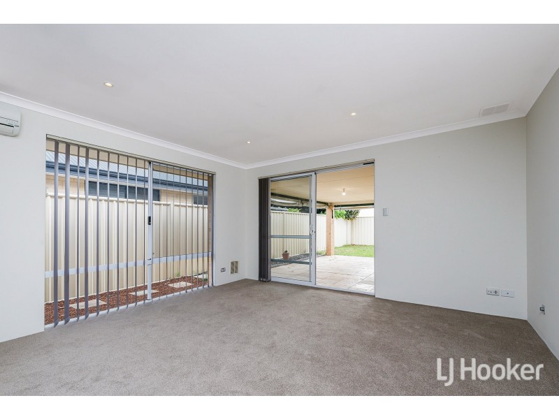 31 Rosinski Circle, Tapping WA 6065