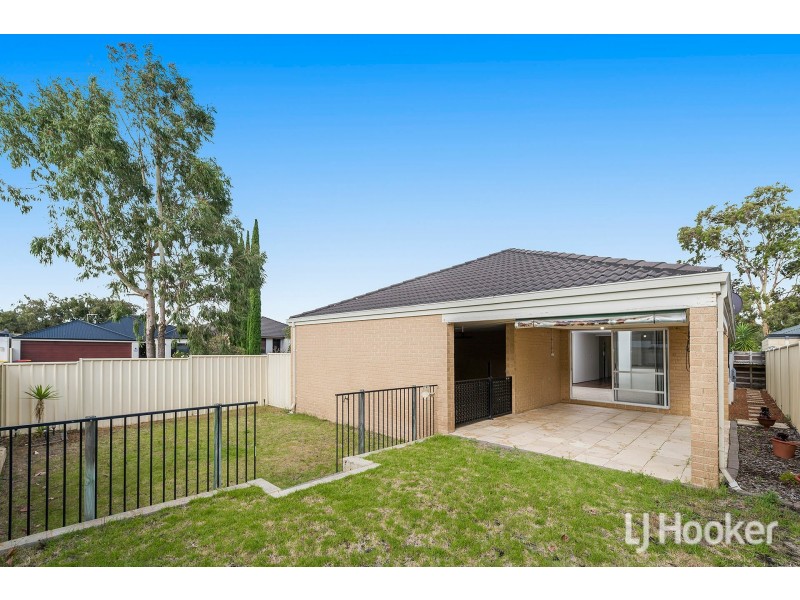 31 Rosinski Circle, Tapping WA 6065