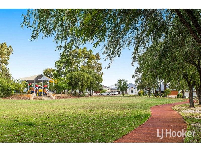 31 Rosinski Circle, Tapping WA 6065