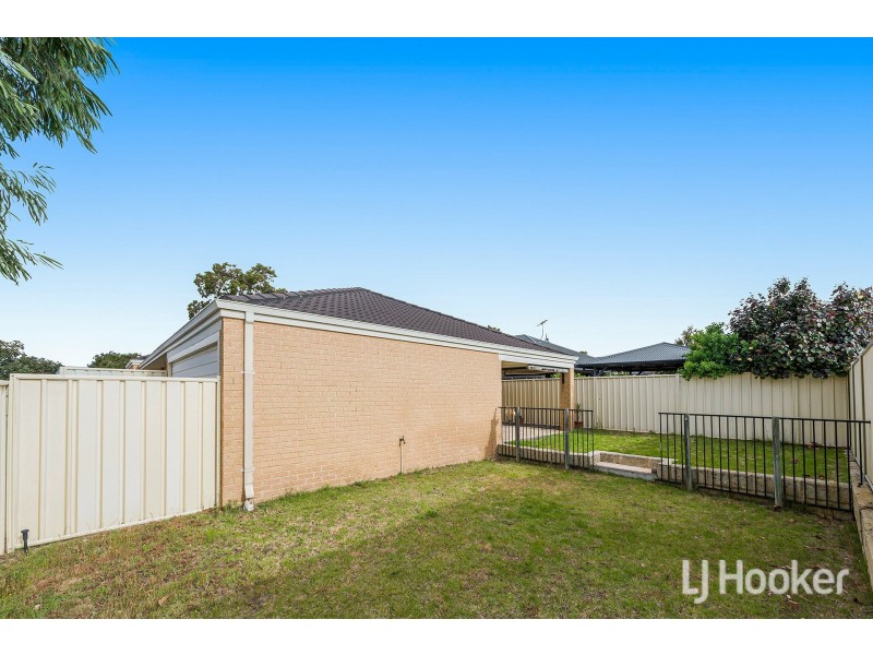 31 Rosinski Circle, Tapping WA 6065