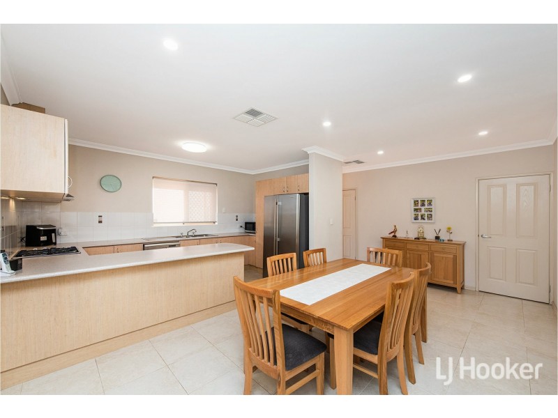 35C Connemara Drive, Thornlie WA 6108