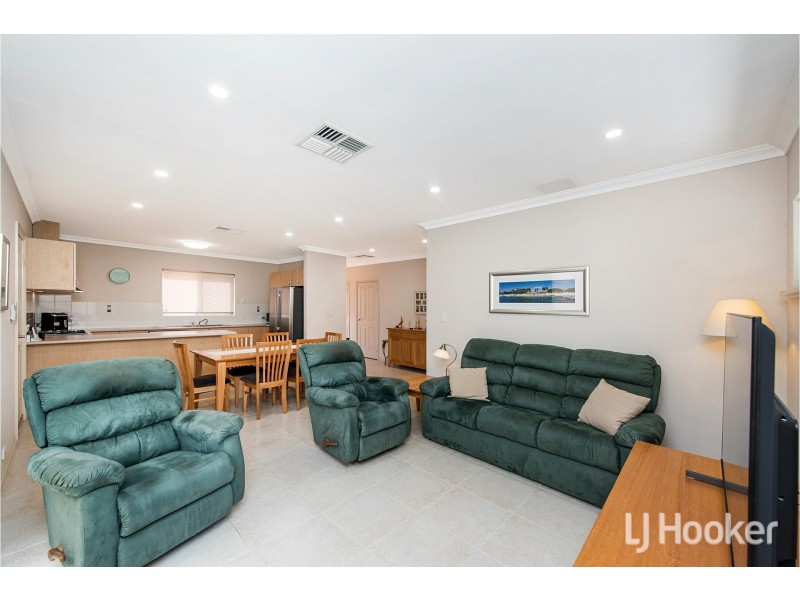 35C Connemara Drive, Thornlie WA 6108