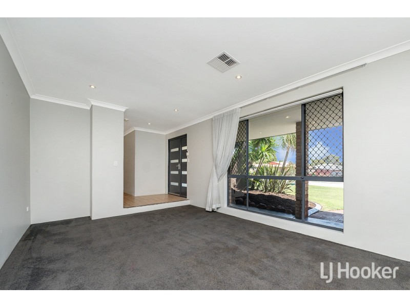 8 Newbold Court, Gosnells WA 6110