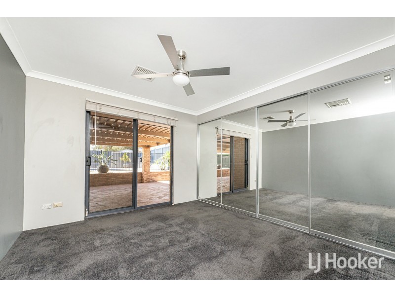 8 Newbold Court, Gosnells WA 6110