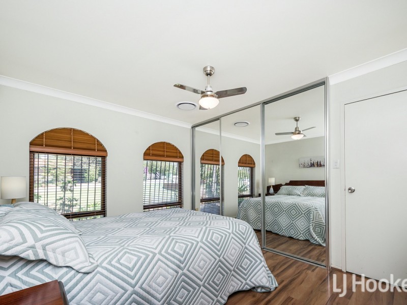 29 Grenadier Drive, Thornlie WA 6108