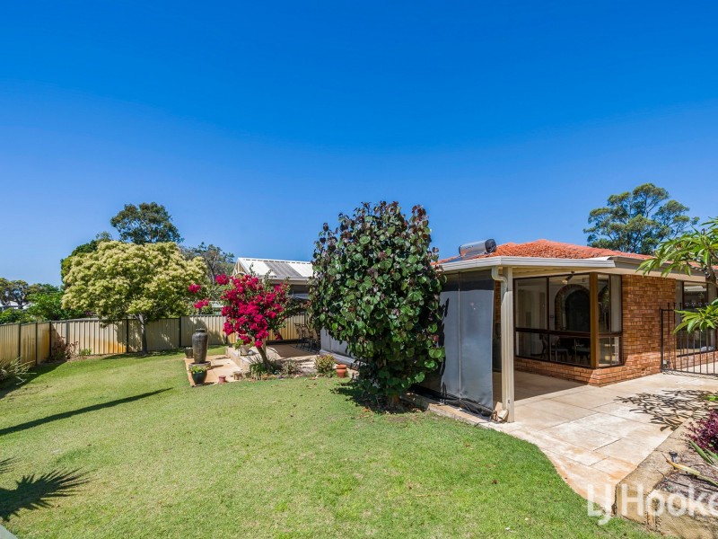 29 Grenadier Drive, Thornlie WA 6108