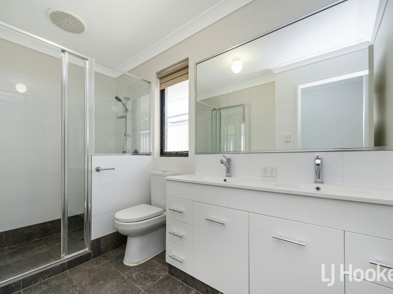 17 Fagence Way, Thornlie WA 6108