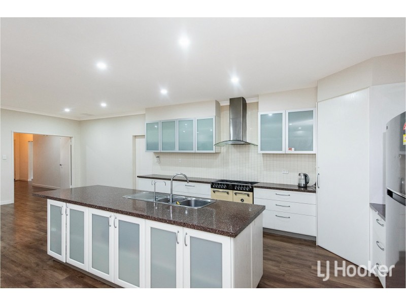 22 Annandale Way, Harrisdale WA 6112