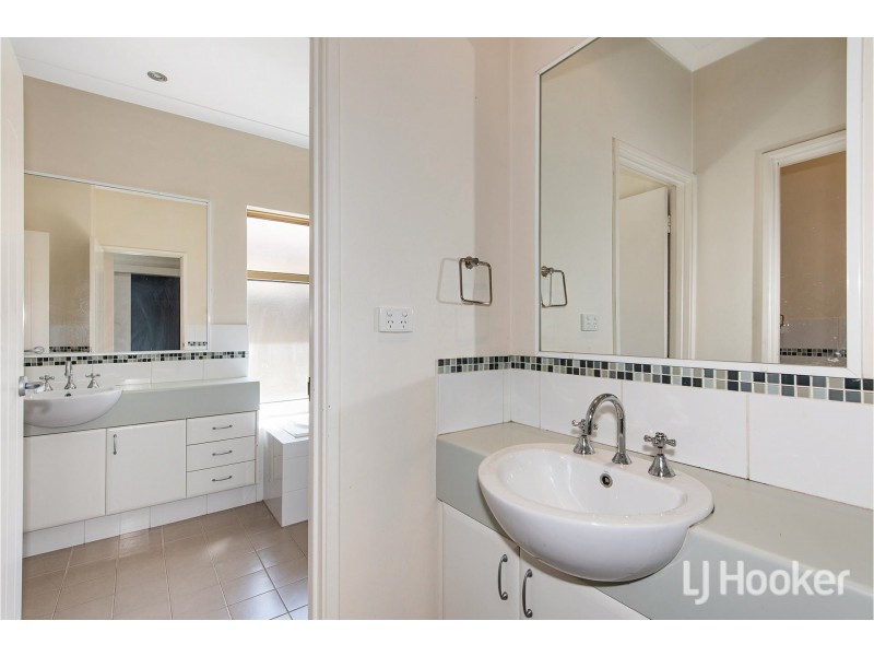 22 Annandale Way, Harrisdale WA 6112