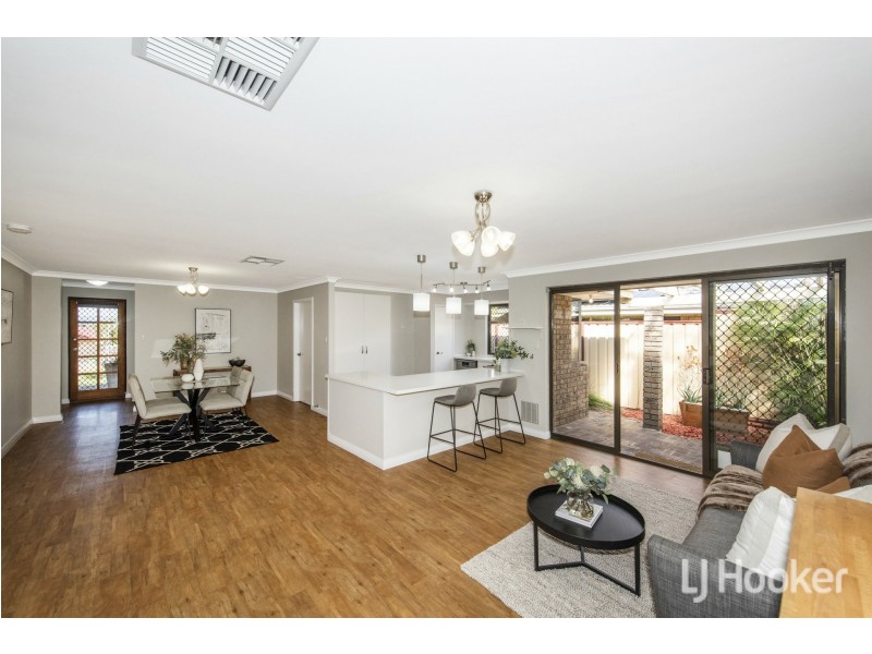 11 Bottlebrush Drive, Thornlie WA 6108