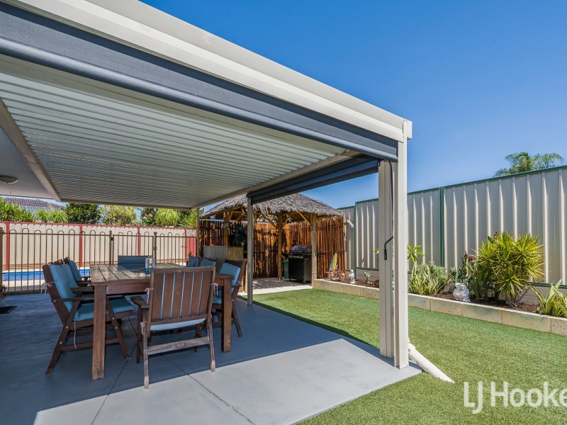 72 Discovery Drive, Thornlie WA 6108