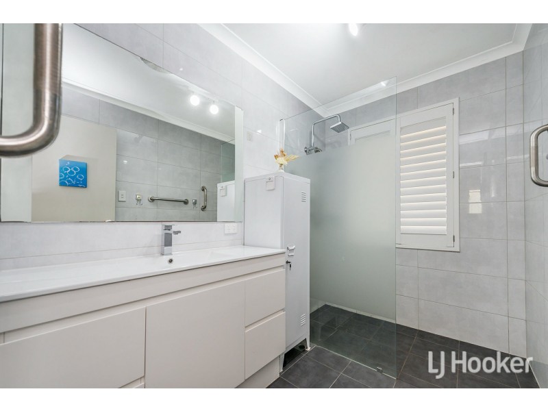 8/2 Glennis Close, Gosnells WA 6110