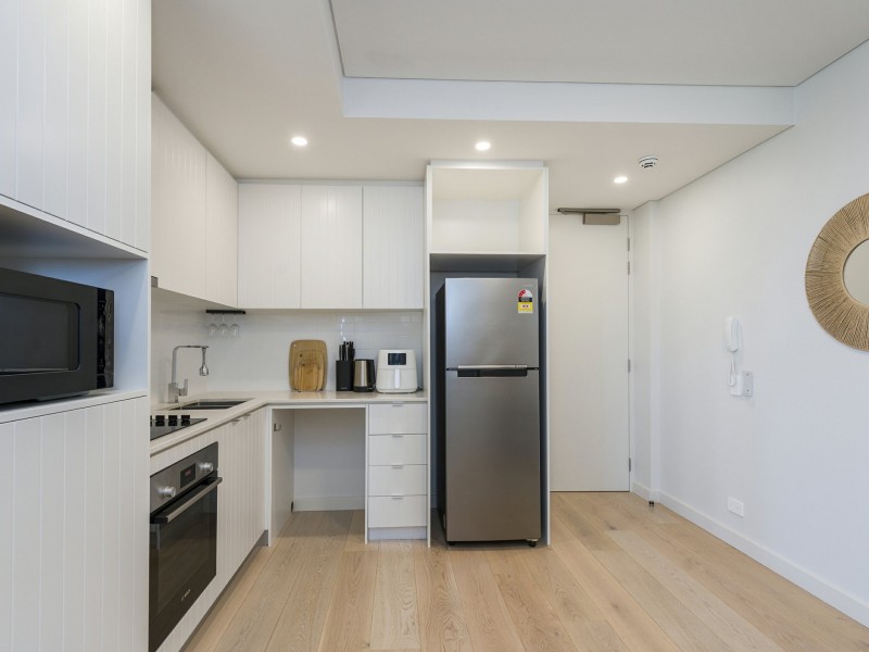 801/17 Pattie Street, Cannington WA 6107