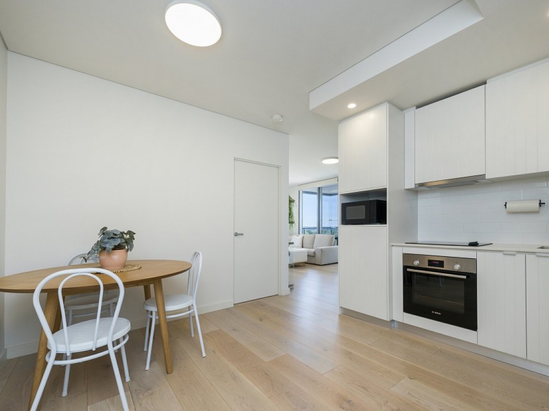 801/17 Pattie Street, Cannington WA 6107