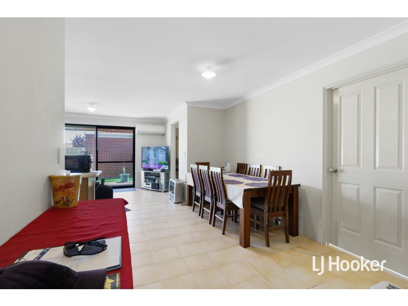 8A Coralie Court, Armadale WA 6112