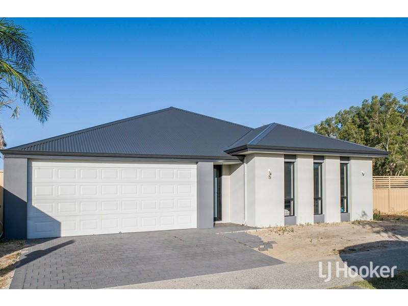 8 Ashburton Drive, Gosnells WA 6110