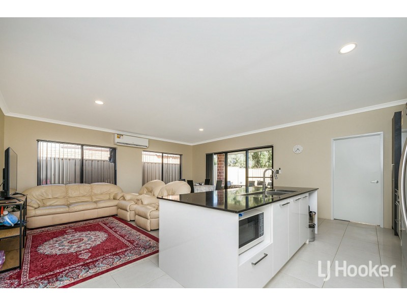 8 Ashburton Drive, Gosnells WA 6110