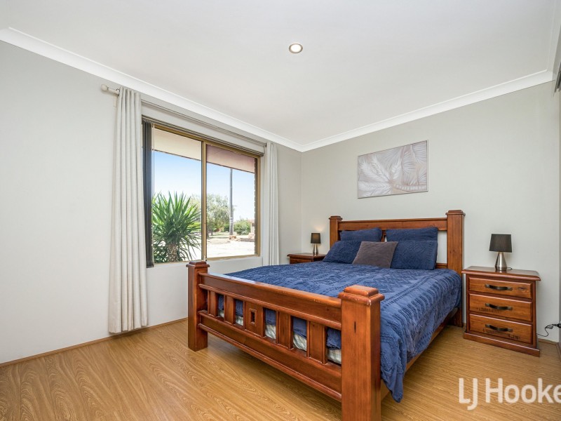 5 Tawny Way, Thornlie WA 6108