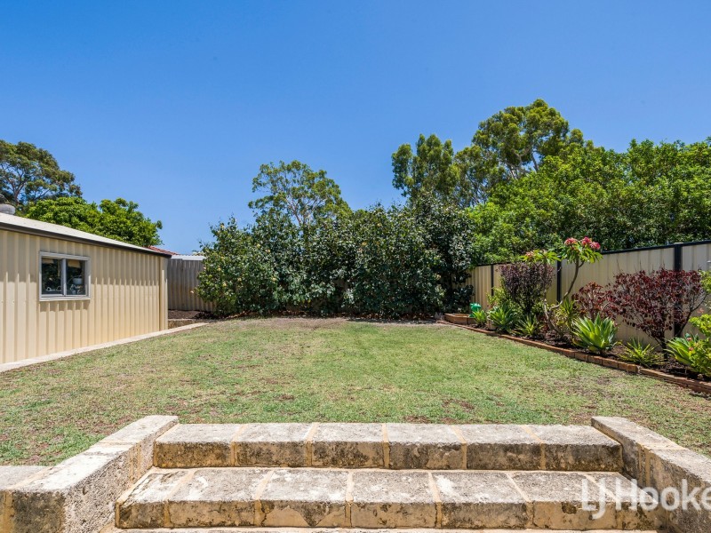 5 Tawny Way, Thornlie WA 6108