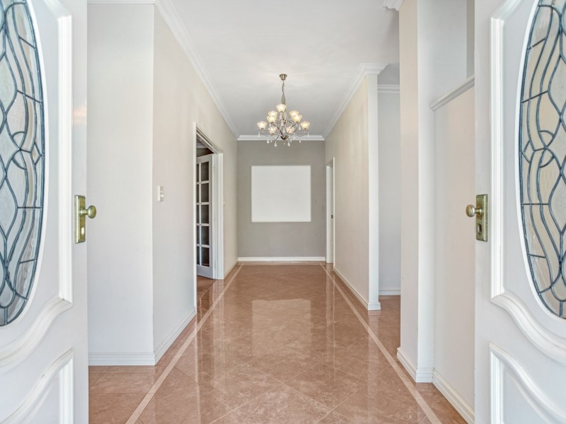 9 Mansfield Way, Piara Waters WA 6112