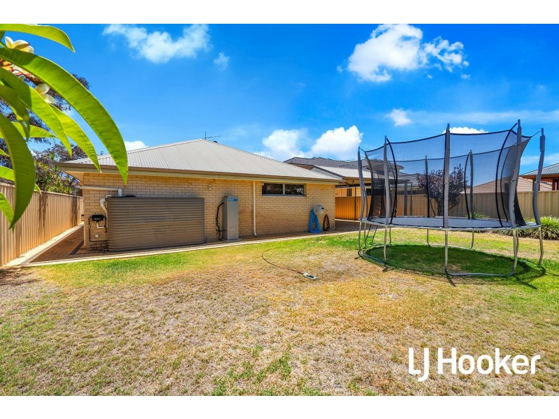 83 Daleford Way, Southern River WA 6110