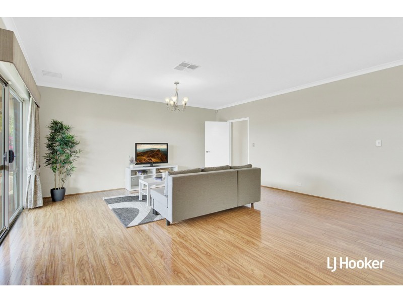 66 Allanson Drive, Byford WA 6122