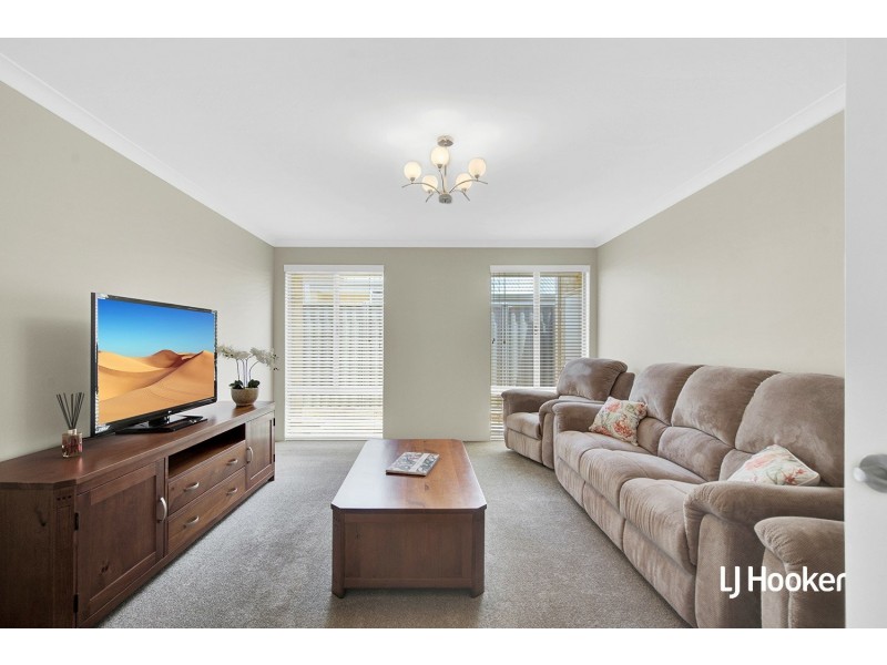 66 Allanson Drive, Byford WA 6122