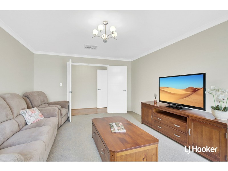 66 Allanson Drive, Byford WA 6122