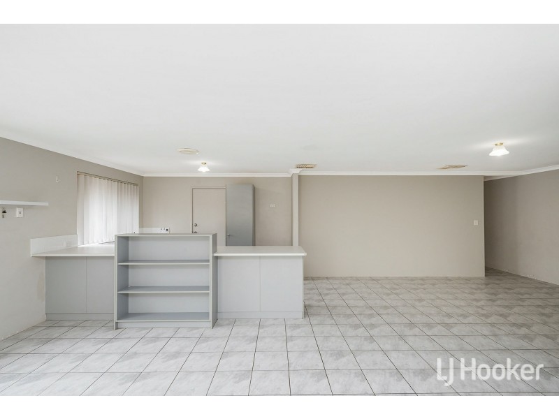 5 Chenies Rest, Gosnells WA 6110