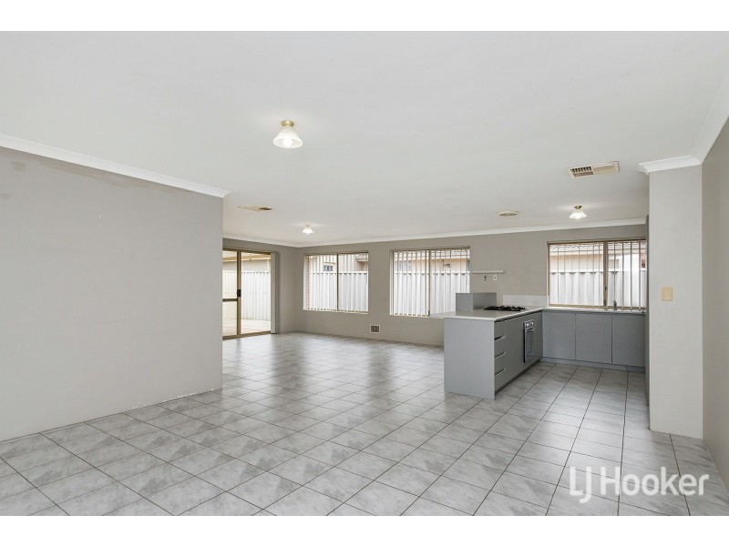 5 Chenies Rest, Gosnells WA 6110