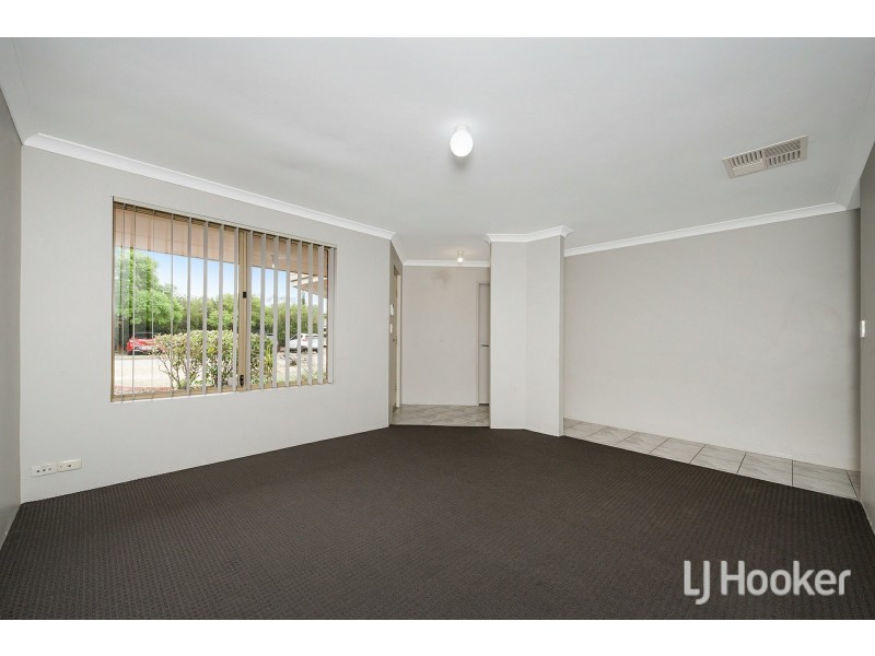 5 Chenies Rest, Gosnells WA 6110