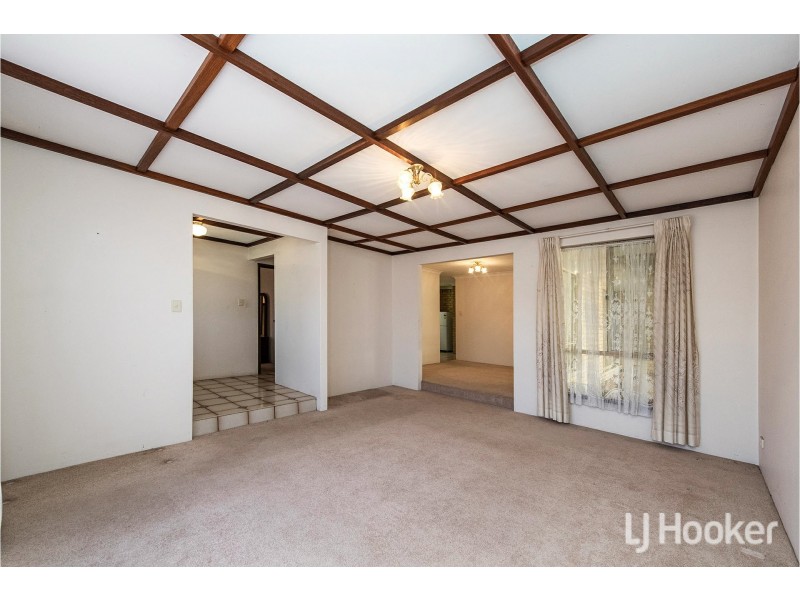 16 Geographe Way, Thornlie WA 6108