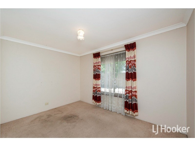 16 Geographe Way, Thornlie WA 6108