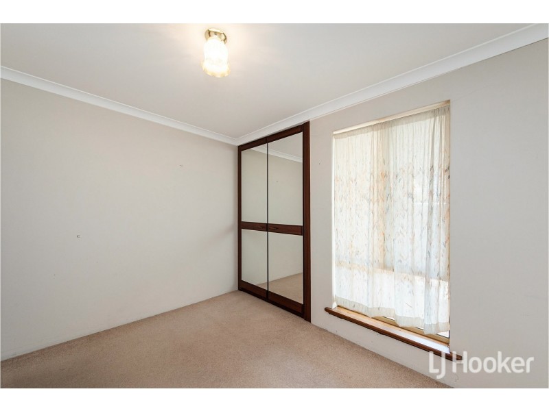 16 Geographe Way, Thornlie WA 6108