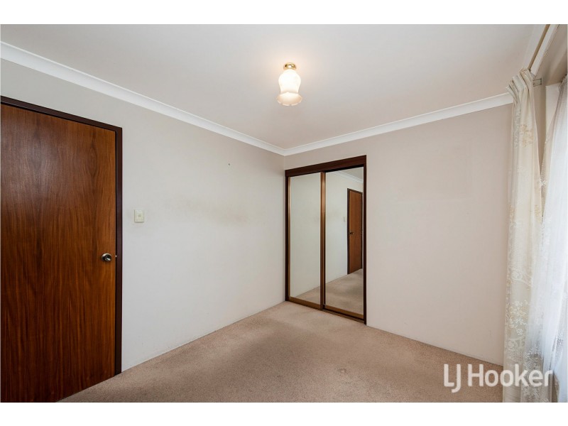 16 Geographe Way, Thornlie WA 6108