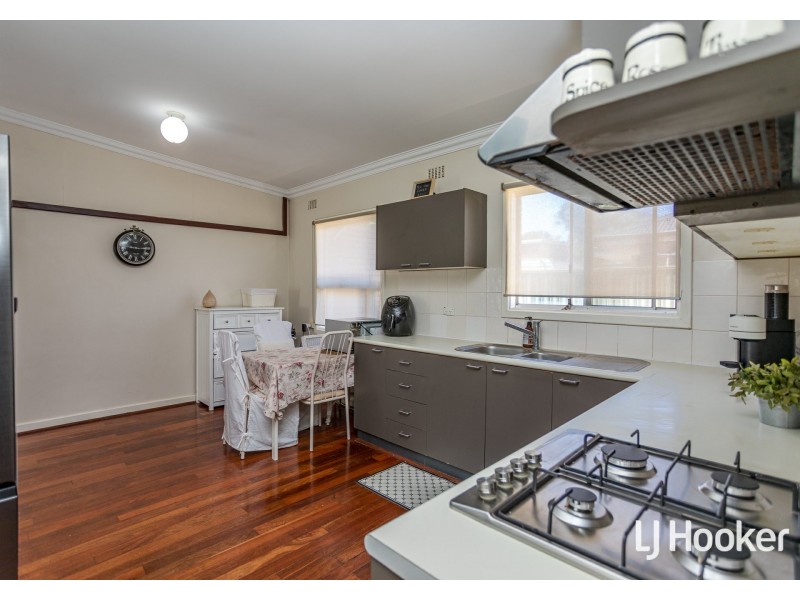 128 Owtram Road, Armadale WA 6112