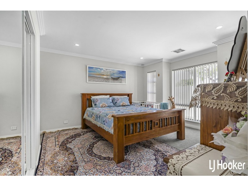 45 Spring Road, Thornlie WA 6108