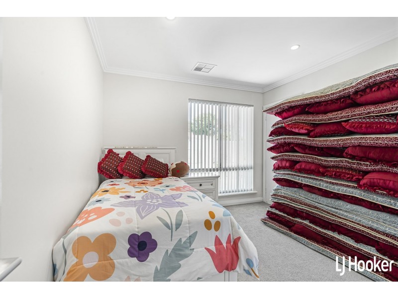 45 Spring Road, Thornlie WA 6108