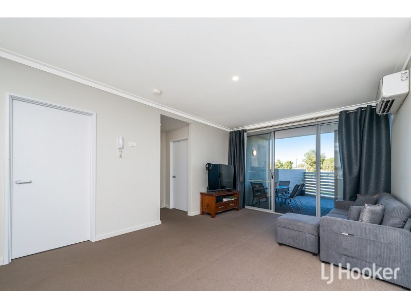 1/35 Honeywood Avenue, Wandi WA 6167