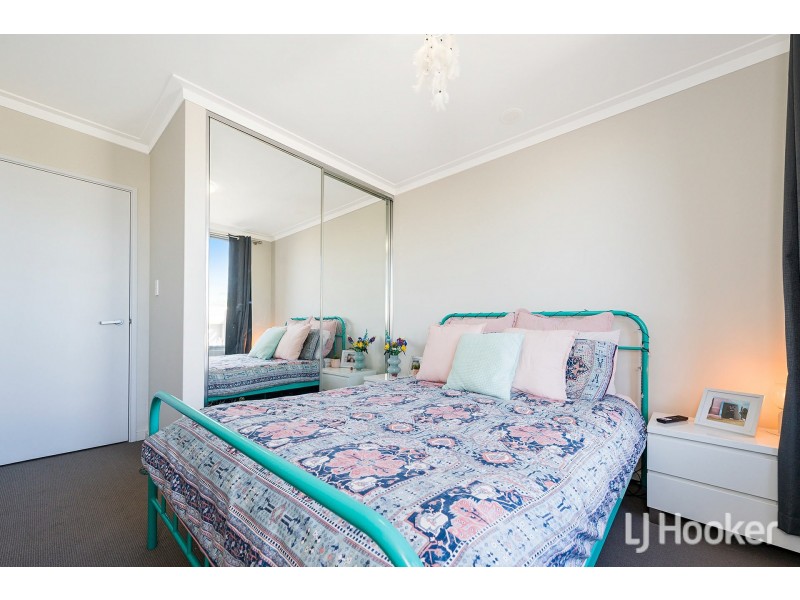 1/35 Honeywood Avenue, Wandi WA 6167